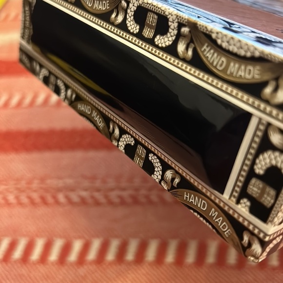 Arturo fuente Tabacco wooden EMPTY box GUC - Picture 8 of 13